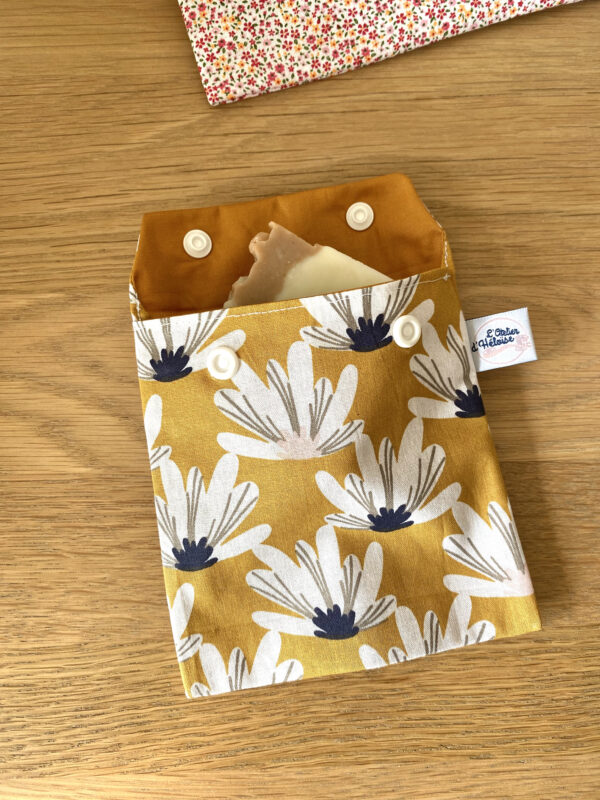 pochette à savon nénuphars